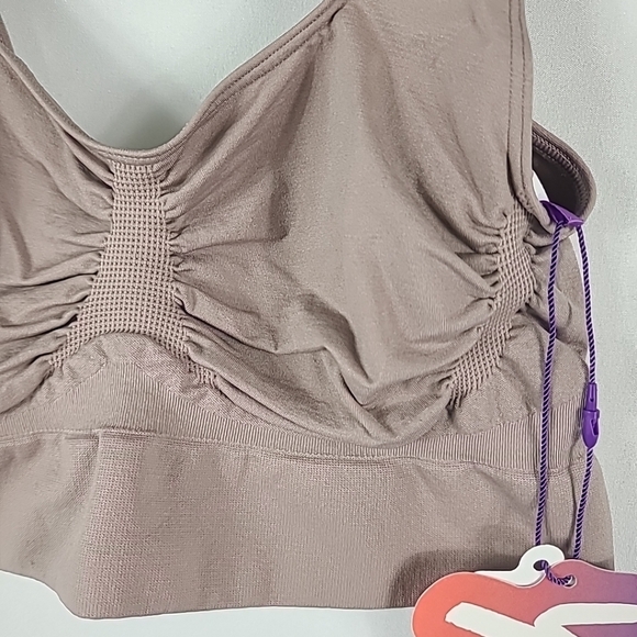 NEW Yitty Nearly Naked Shaping Midi Bra Size M/L Taupe Mink Me NWT $60 - Picture 2 of 6